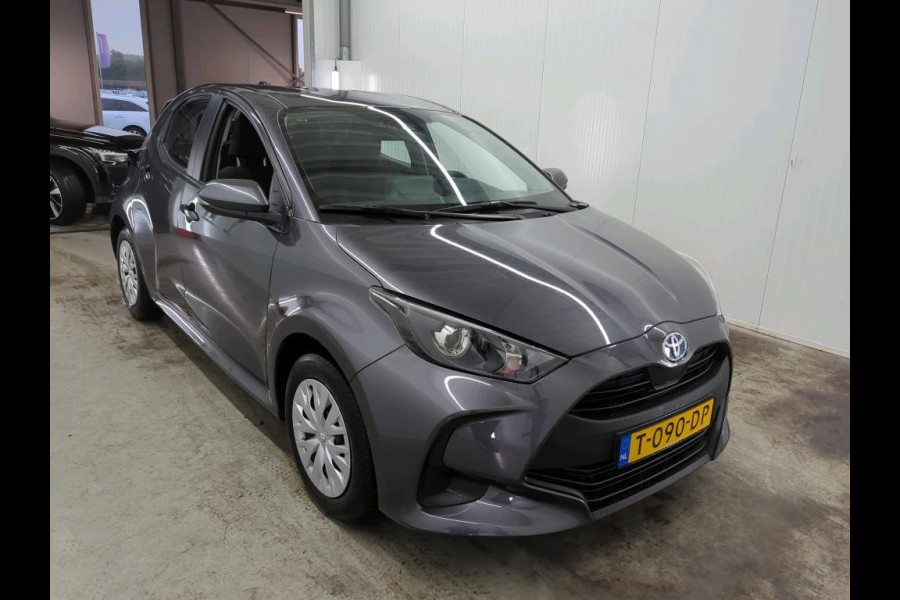 Toyota Yaris 1.5 Hybrid Active Auto. Navigatie Apple Carplay/Android Auto Camera Adaptive Cruise Control Climate Control