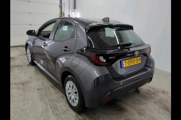 Toyota Yaris 1.5 Hybrid Active Auto. Navigatie Apple Carplay/Android Auto Camera Adaptive Cruise Control Climate Control