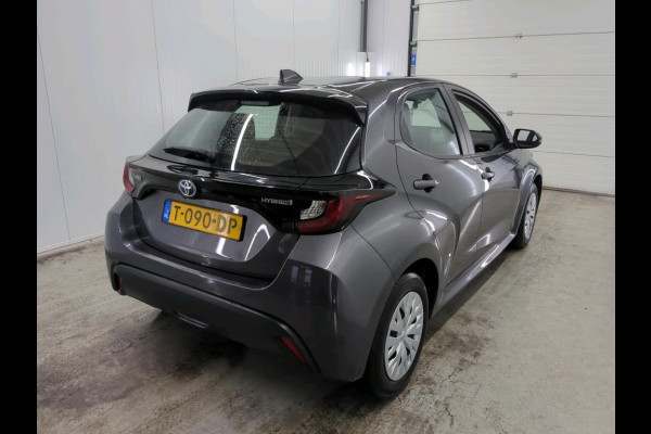 Toyota Yaris 1.5 Hybrid Active Auto. Navigatie Apple Carplay/Android Auto Camera Adaptive Cruise Control Climate Control