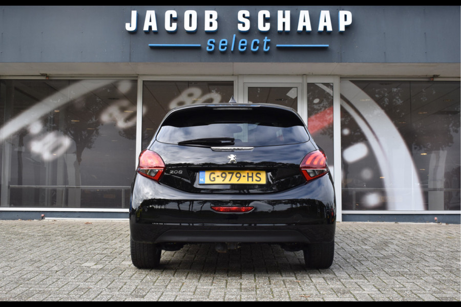 Peugeot 208 1.2 PureTech Signature / Carplay / Navi / Trekhaak / Airco / 17" LM / PDC