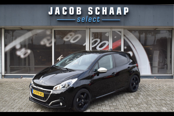 Peugeot 208 1.2 PureTech Signature / Carplay / Navi / Trekhaak / Airco / 17" LM / PDC