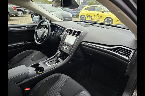 Ford Mondeo Wagon 2.0 IVCT HEV Titanium Adaptive cruise control | Trekhaak wegklapbaar | Climate control | Winterpack | Zeer nette auto! Ford Mondeo Wagon 2.0 IVCT HEV Titanium Adaptive cruise control | Trekhaak wegklapbaar | Climate control | Winterpack | Zeer nette auto!