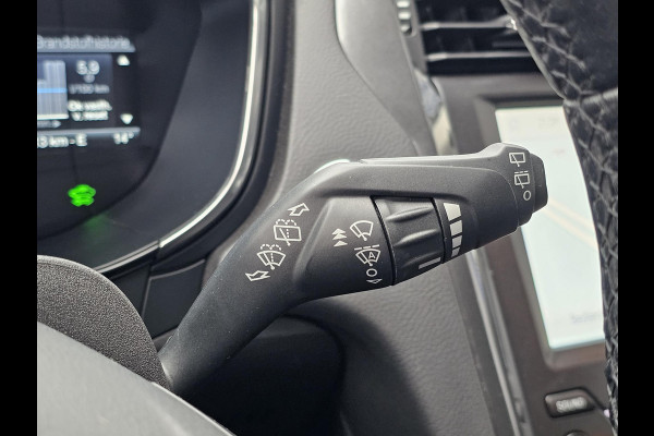 Ford Mondeo Wagon 2.0 IVCT HEV Titanium Adaptive cruise control | Trekhaak wegklapbaar | Climate control | Winterpack | Zeer nette auto! Ford Mondeo Wagon 2.0 IVCT HEV Titanium Adaptive cruise control | Trekhaak wegklapbaar | Climate control | Winterpack | Zeer nette auto!