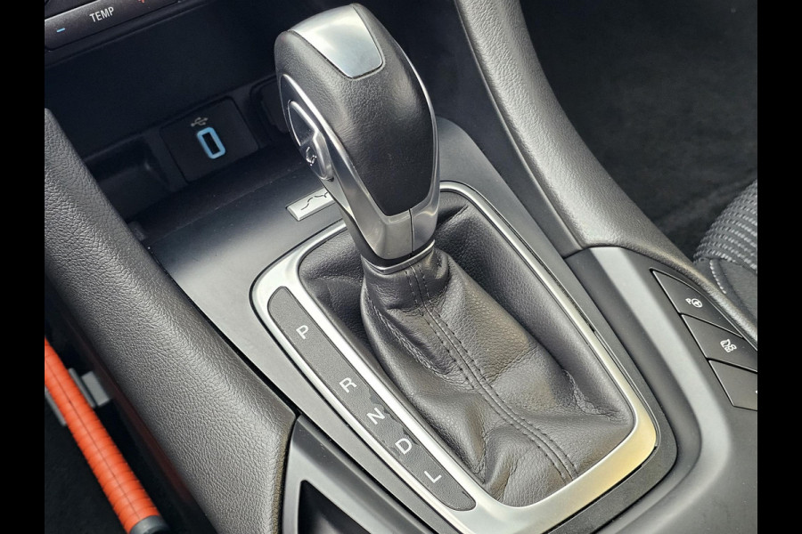 Ford Mondeo Wagon 2.0 IVCT HEV Titanium Adaptive cruise control | Trekhaak wegklapbaar | Climate control | Winterpack | Zeer nette auto! Ford Mondeo Wagon 2.0 IVCT HEV Titanium Adaptive cruise control | Trekhaak wegklapbaar | Climate control | Winterpack | Zeer nette auto!