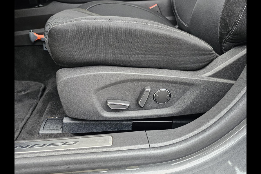 Ford Mondeo Wagon 2.0 IVCT HEV Titanium Adaptive cruise control | Trekhaak wegklapbaar | Climate control | Winterpack | Zeer nette auto! Ford Mondeo Wagon 2.0 IVCT HEV Titanium Adaptive cruise control | Trekhaak wegklapbaar | Climate control | Winterpack | Zeer nette auto!
