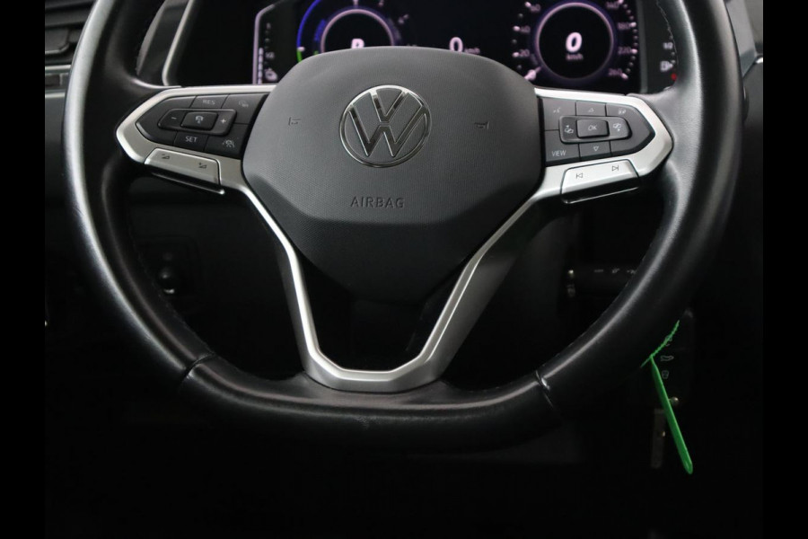 Volkswagen Tiguan 1.4 TSI eHybrid R-Line Business | Panoramadak | Trekhaak | Stoelverwarming | head-up display | Carplay | Cruise Control Adaptief | LMV 17 | Volkswagen Tiguan 1.4 TSI eHybrid R-Line Business | Panoramadak | Trekhaak | Stoelverwarming | head-up display | Carplay | Cruise Control Adaptief | LMV 17 |