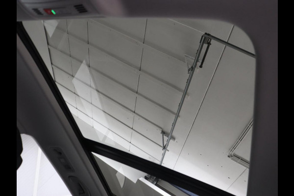 Volkswagen Tiguan 1.4 TSI eHybrid R-Line Business | Panoramadak | Trekhaak | Stoelverwarming | head-up display | Carplay | Cruise Control Adaptief | LMV 17 | Volkswagen Tiguan 1.4 TSI eHybrid R-Line Business | Panoramadak | Trekhaak | Stoelverwarming | head-up display | Carplay | Cruise Control Adaptief | LMV 17 |