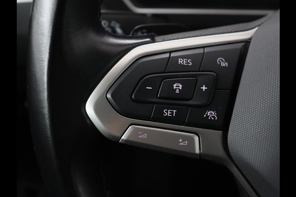 Volkswagen Tiguan 1.4 TSI eHybrid R-Line Business | Panoramadak | Trekhaak | Stoelverwarming | head-up display | Carplay | Cruise Control Adaptief | LMV 17 | Volkswagen Tiguan 1.4 TSI eHybrid R-Line Business | Panoramadak | Trekhaak | Stoelverwarming | head-up display | Carplay | Cruise Control Adaptief | LMV 17 |