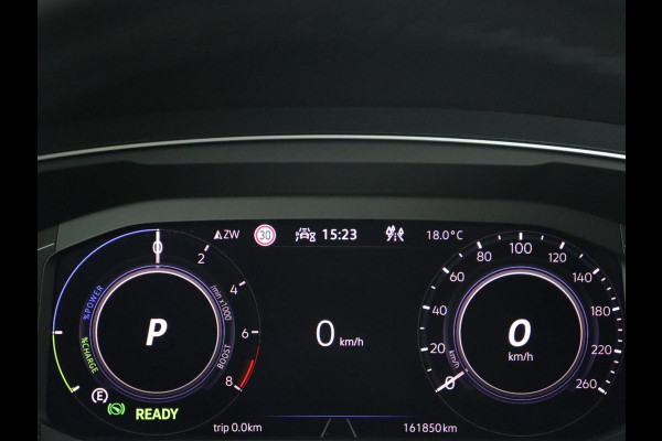 Volkswagen Tiguan 1.4 TSI eHybrid R-Line Business | Panoramadak | Trekhaak | Stoelverwarming | head-up display | Carplay | Cruise Control Adaptief | LMV 17 | Volkswagen Tiguan 1.4 TSI eHybrid R-Line Business | Panoramadak | Trekhaak | Stoelverwarming | head-up display | Carplay | Cruise Control Adaptief | LMV 17 |