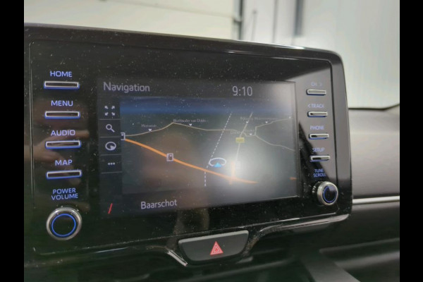 Toyota Yaris 1.5 Hybrid Active Auto. Navigatie Apple Carplay/Android Auto Camera Adaptive Cruise Control Climate Control Toyota Yaris 1.5 Hybrid Active Auto. Navigatie Apple Carplay/Android Auto Camera Adaptive Cruise Control Climate Control