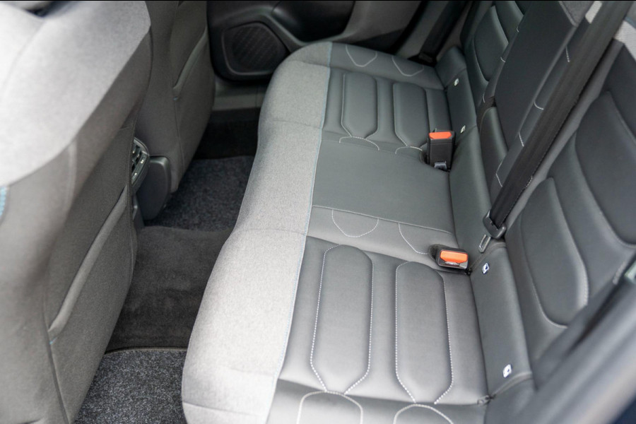 Citroën C4 X 1.2 Puretech Max|Prijs rijklaar incl. 12 mnd garantie| Carplay Schuif/kanteldak Head-up display Camera PDC LMV NAV Citroën C4 X 1.2 Puretech Max|Prijs rijklaar incl. 12 mnd garantie| Carplay Schuif/kanteldak Head-up display Camera PDC LMV NAV