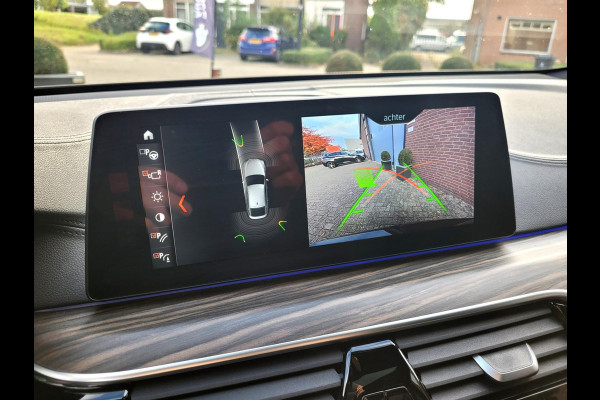 BMW 6 Serie Gran Turismo 630i Luxury - Pano, HUD, Camera, Nappa (BMW-dealer onderhouden) BMW 6 Serie Gran Turismo 630i Luxury - Pano, HUD, Camera, Nappa (BMW-dealer onderhouden)