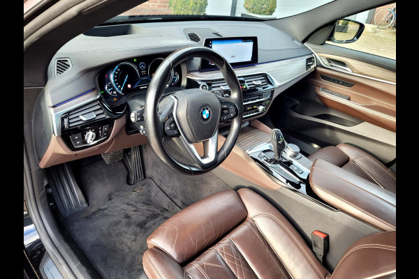 BMW 6 Serie Gran Turismo 630i Luxury - Pano, HUD, Camera, Nappa (BMW-dealer onderhouden) BMW 6 Serie Gran Turismo 630i Luxury - Pano, HUD, Camera, Nappa (BMW-dealer onderhouden)