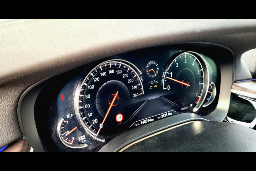 BMW 6 Serie Gran Turismo 630i Luxury - Pano, HUD, Camera, Nappa (BMW-dealer onderhouden) BMW 6 Serie Gran Turismo 630i Luxury - Pano, HUD, Camera, Nappa (BMW-dealer onderhouden)