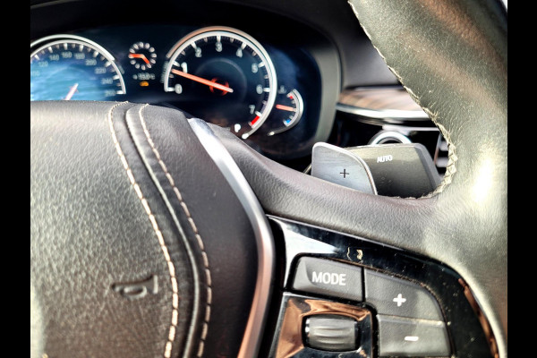 BMW 6 Serie Gran Turismo 630i Luxury - Pano, HUD, Camera, Nappa (BMW-dealer onderhouden) BMW 6 Serie Gran Turismo 630i Luxury - Pano, HUD, Camera, Nappa (BMW-dealer onderhouden)