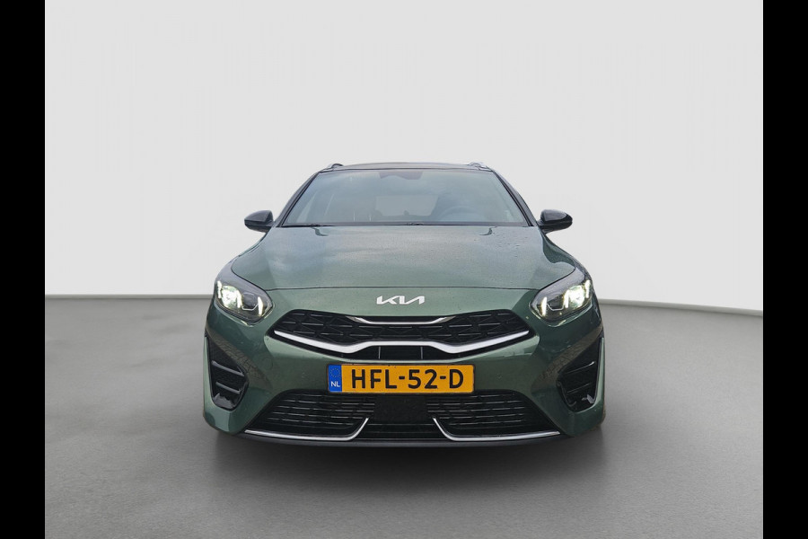 Kia Ceed Sportswagon 1.5 T-GDi GT-Line | Sportstuur | Stoel- en Stuurverwarming | Elektr. Achterklep | Lane Assist |