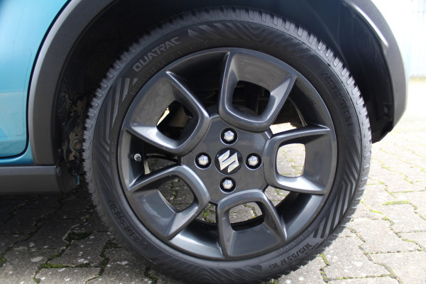 Suzuki Ignis 1.2-90pk Select. Mooie en luxe hoogzitter. Trekhaak, Keyless Entry, Lane Assist, Camera, Airco,