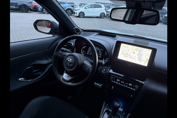 Toyota Yaris Cross 1.5 Hybrid GR Sport | Panodak | Elk. A-klep | JBL | Blind Spot | Head Up | Prijs Rijklaar!! Toyota Yaris Cross 1.5 Hybrid GR Sport | Panodak | Elk. A-klep | JBL | Blind Spot | Head Up | Prijs Rijklaar!!