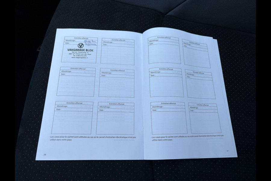 Toyota Yaris Cross 1.5 Hybrid GR Sport | Panodak | Elk. A-klep | JBL | Blind Spot | Head Up | Prijs Rijklaar!! Toyota Yaris Cross 1.5 Hybrid GR Sport | Panodak | Elk. A-klep | JBL | Blind Spot | Head Up | Prijs Rijklaar!!