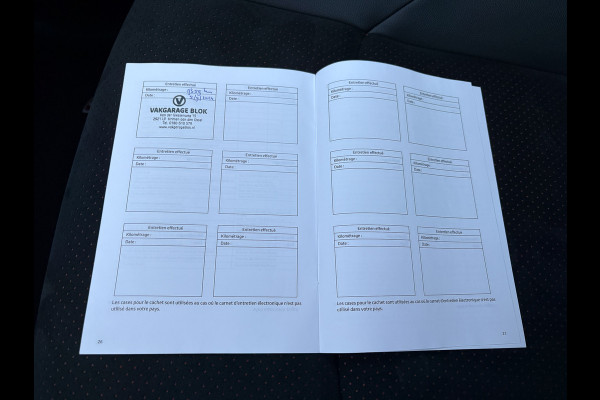 Toyota Yaris Cross 1.5 Hybrid GR Sport | Panodak | Elk. A-klep | JBL | Blind Spot | Head Up | Prijs Rijklaar!! Toyota Yaris Cross 1.5 Hybrid GR Sport | Panodak | Elk. A-klep | JBL | Blind Spot | Head Up | Prijs Rijklaar!!