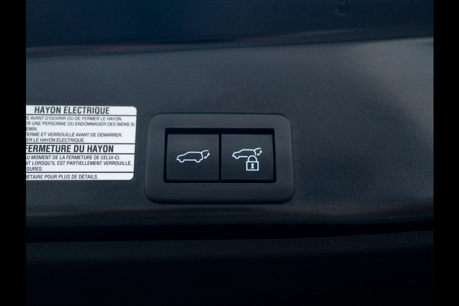 Toyota Yaris Cross 1.5 Hybrid GR Sport | Panodak | Elk. A-klep | JBL | Blind Spot | Head Up | Prijs Rijklaar!! Toyota Yaris Cross 1.5 Hybrid GR Sport | Panodak | Elk. A-klep | JBL | Blind Spot | Head Up | Prijs Rijklaar!!