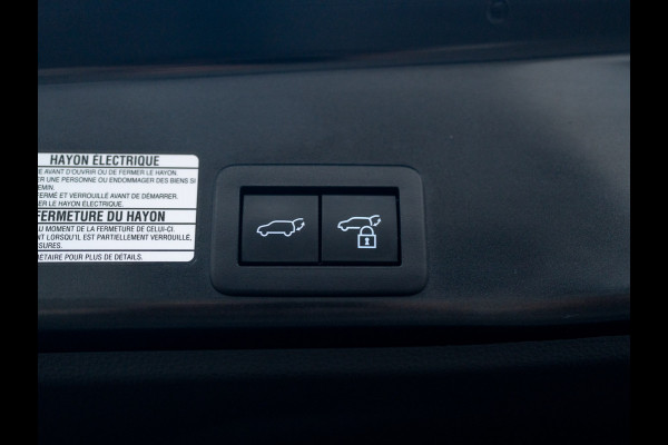 Toyota Yaris Cross 1.5 Hybrid GR Sport | Panodak | Elk. A-klep | JBL | Blind Spot | Head Up | Prijs Rijklaar!! Toyota Yaris Cross 1.5 Hybrid GR Sport | Panodak | Elk. A-klep | JBL | Blind Spot | Head Up | Prijs Rijklaar!!