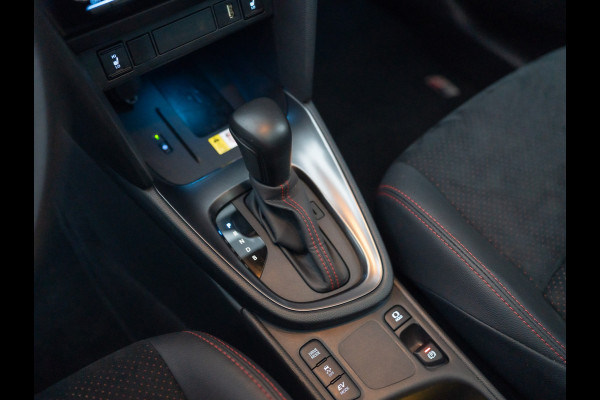 Toyota Yaris Cross 1.5 Hybrid GR Sport | Panodak | Elk. A-klep | JBL | Blind Spot | Head Up | Prijs Rijklaar!! Toyota Yaris Cross 1.5 Hybrid GR Sport | Panodak | Elk. A-klep | JBL | Blind Spot | Head Up | Prijs Rijklaar!!