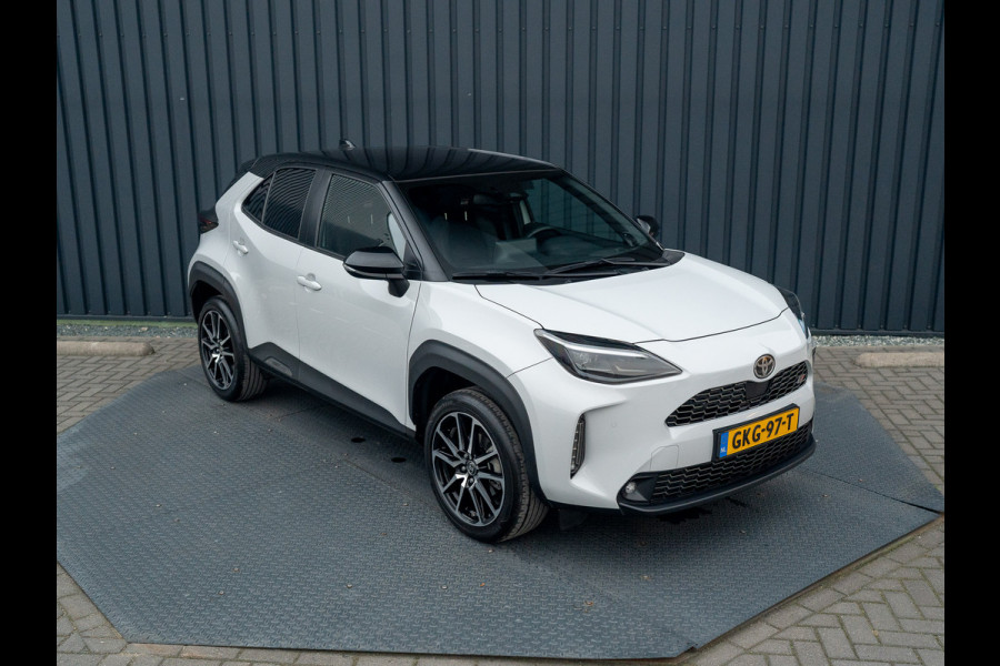 Toyota Yaris Cross 1.5 Hybrid GR Sport | Panodak | Elk. A-klep | JBL | Blind Spot | Head Up | Prijs Rijklaar!! Toyota Yaris Cross 1.5 Hybrid GR Sport | Panodak | Elk. A-klep | JBL | Blind Spot | Head Up | Prijs Rijklaar!!