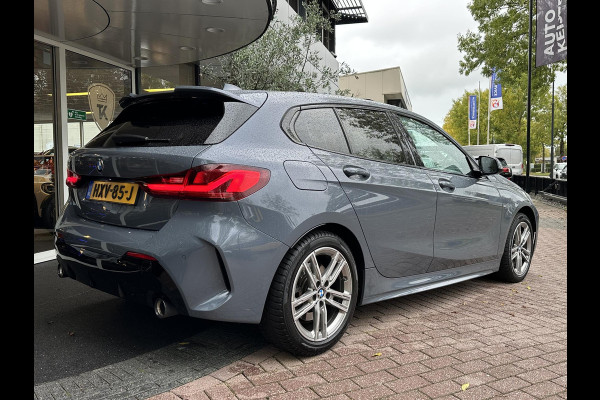 BMW 1-serie 120d High Executive M Pakket Panoramadak LED Ambient 17”LM BMW 1-serie 120d High Executive M Pakket Panoramadak LED Ambient 17”LM