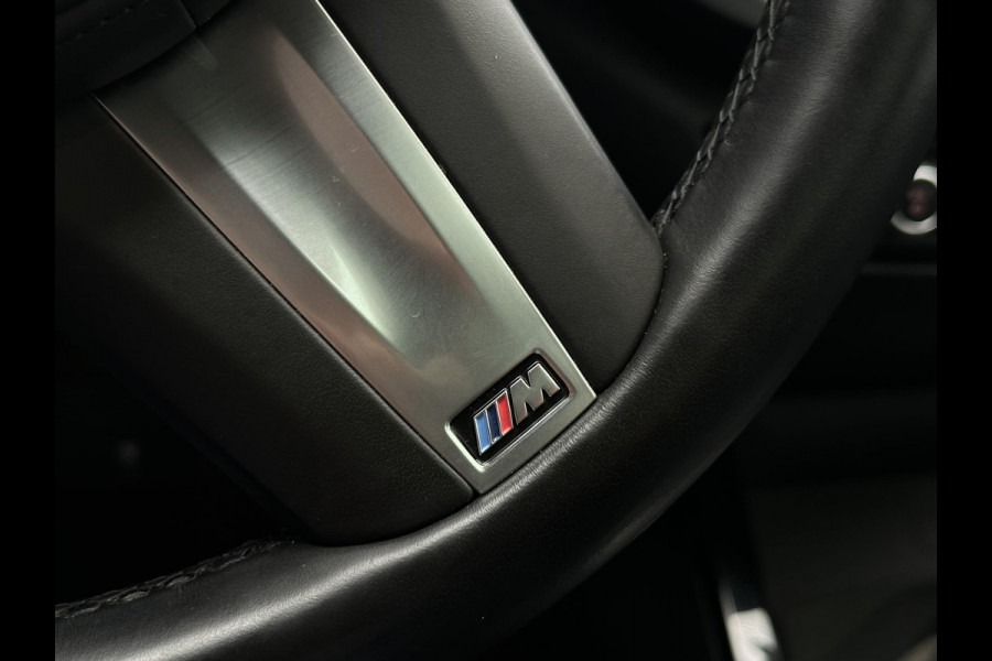 BMW 1-serie 120d High Executive M Pakket Panoramadak LED Ambient 17”LM BMW 1-serie 120d High Executive M Pakket Panoramadak LED Ambient 17”LM