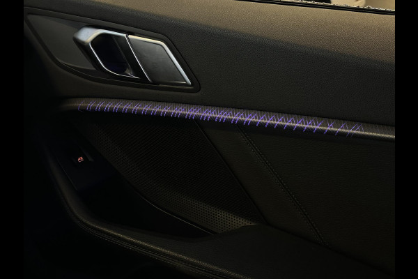 BMW 1-serie 120d High Executive M Pakket Panoramadak LED Ambient 17”LM BMW 1-serie 120d High Executive M Pakket Panoramadak LED Ambient 17”LM