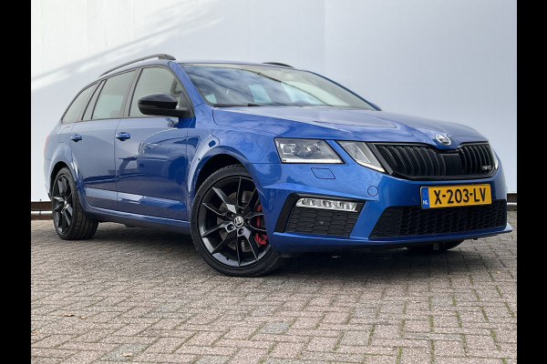 Škoda Octavia Combi 2.0 TSI RS Sportzetels Nav/Cam Carplay Stoelverw Elek.Klep Race-Blue Voll.Onderhouden! Škoda Octavia Combi 2.0 TSI RS Sportzetels Nav/Cam Carplay Stoelverw Elek.Klep Race-Blue Voll.Onderhouden!