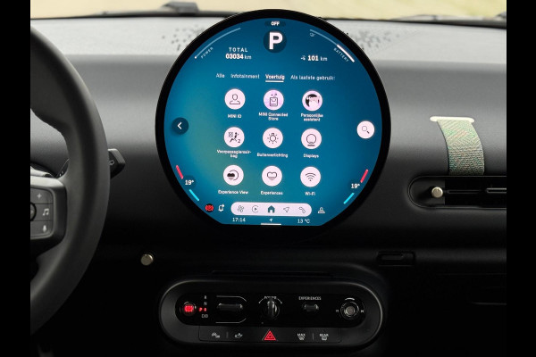 MINI Cooper E Essential 40.7 kWh NIEUW 28-07-2025, achteruitrijcamera, 17 inch ,nieuw prijs € 31860,-, nl auto met nap MINI Cooper E Essential 40.7 kWh NIEUW 28-07-2025, achteruitrijcamera, 17 inch ,nieuw prijs € 31860,-, nl auto met nap