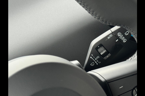 MINI Cooper E Essential 40.7 kWh NIEUW 28-07-2025, achteruitrijcamera, 17 inch ,nieuw prijs € 31860,-, nl auto met nap MINI Cooper E Essential 40.7 kWh NIEUW 28-07-2025, achteruitrijcamera, 17 inch ,nieuw prijs € 31860,-, nl auto met nap