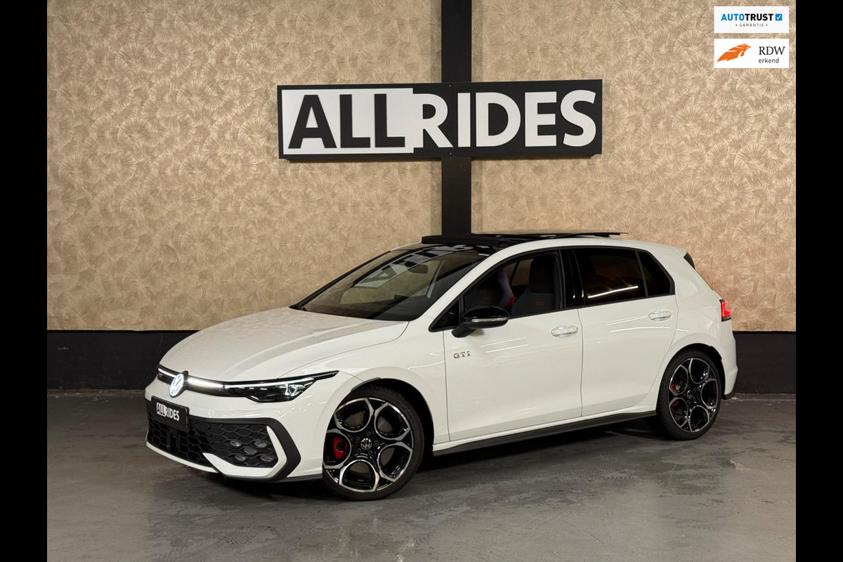 Volkswagen Golf 2.0 TSI GTI 8.5 Facelift | HUD | Harman/Kardon | Camera | Pano Volkswagen Golf 2.0 TSI GTI 8.5 Facelift | HUD | Harman/Kardon | Camera | Pano