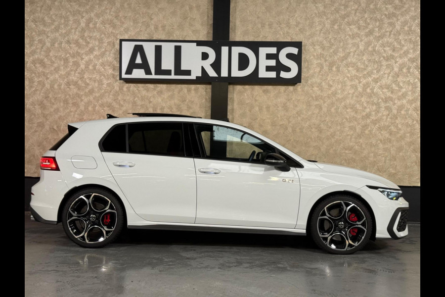 Volkswagen Golf 2.0 TSI GTI 8.5 Facelift | HUD | Harman/Kardon | Camera | Pano Volkswagen Golf 2.0 TSI GTI 8.5 Facelift | HUD | Harman/Kardon | Camera | Pano