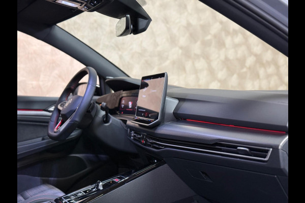 Volkswagen Golf 2.0 TSI GTI 8.5 Facelift | HUD | Harman/Kardon | Camera | Pano Volkswagen Golf 2.0 TSI GTI 8.5 Facelift | HUD | Harman/Kardon | Camera | Pano