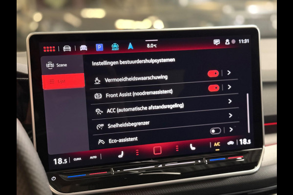 Volkswagen Golf 2.0 TSI GTI 8.5 Facelift | HUD | Harman/Kardon | Camera | Pano Volkswagen Golf 2.0 TSI GTI 8.5 Facelift | HUD | Harman/Kardon | Camera | Pano