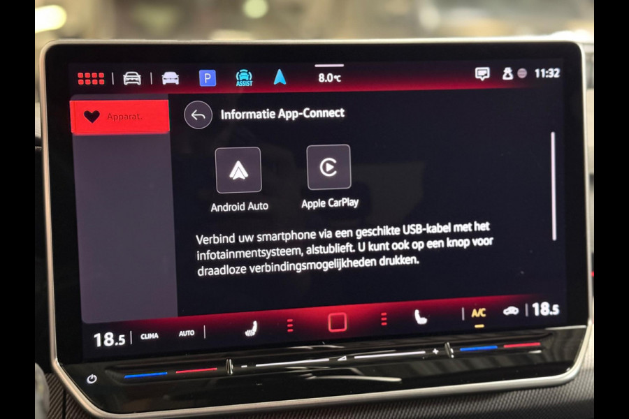 Volkswagen Golf 2.0 TSI GTI 8.5 Facelift | HUD | Harman/Kardon | Camera | Pano Volkswagen Golf 2.0 TSI GTI 8.5 Facelift | HUD | Harman/Kardon | Camera | Pano