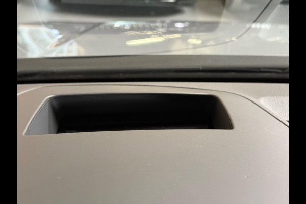 Volkswagen Golf 2.0 TSI GTI 8.5 Facelift | HUD | Harman/Kardon | Camera | Pano Volkswagen Golf 2.0 TSI GTI 8.5 Facelift | HUD | Harman/Kardon | Camera | Pano