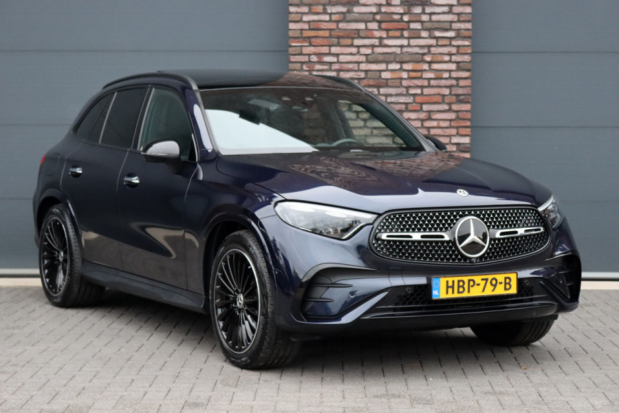 Mercedes-Benz GLC 400e 4MATIC AMG Line | Airmatic | Achterasbesturing | Distronic+ | Memory | Trekhaak | Digital Light | Surround Camera | Verwarmd Stuurwiel | Nightpakket | Mercedes-Benz GLC 400e 4MATIC AMG Line | Airmatic | Achterasbesturing | Distronic+ | Memory | Trekhaak | Digital Light | Surround Camera | Verwarmd Stuurwiel | Nightpakket |