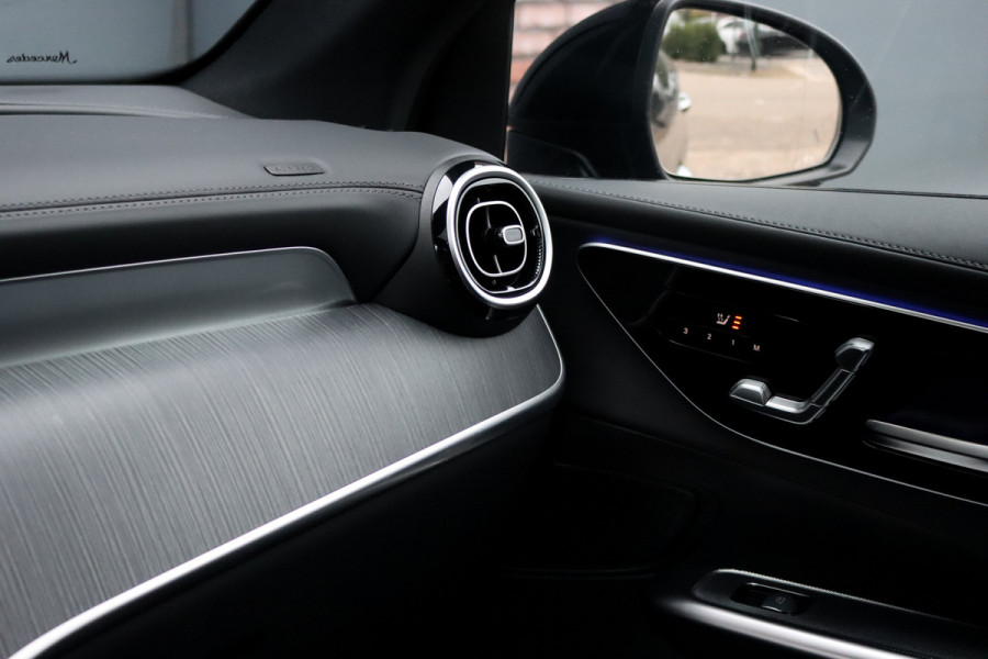 Mercedes-Benz GLC 400e 4MATIC AMG Line | Airmatic | Achterasbesturing | Distronic+ | Memory | Trekhaak | Digital Light | Surround Camera | Verwarmd Stuurwiel | Nightpakket | Mercedes-Benz GLC 400e 4MATIC AMG Line | Airmatic | Achterasbesturing | Distronic+ | Memory | Trekhaak | Digital Light | Surround Camera | Verwarmd Stuurwiel | Nightpakket |