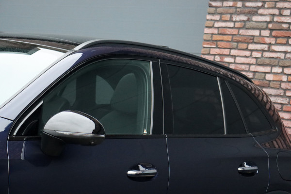 Mercedes-Benz GLC 400e 4MATIC AMG Line | Airmatic | Achterasbesturing | Distronic+ | Memory | Trekhaak | Digital Light | Surround Camera | Verwarmd Stuurwiel | Nightpakket | Mercedes-Benz GLC 400e 4MATIC AMG Line | Airmatic | Achterasbesturing | Distronic+ | Memory | Trekhaak | Digital Light | Surround Camera | Verwarmd Stuurwiel | Nightpakket |