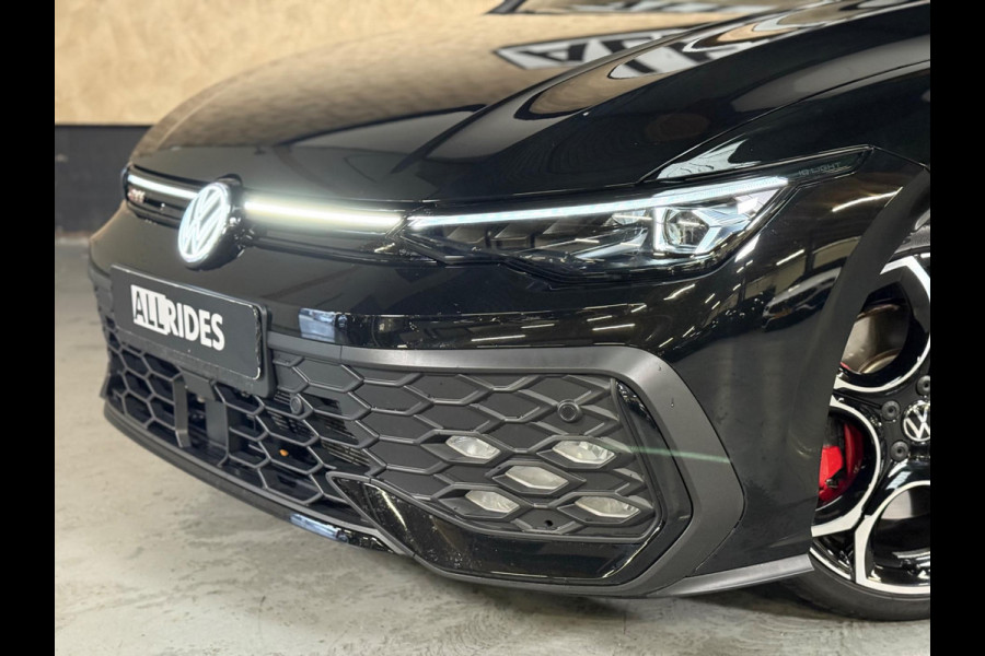 Volkswagen Golf 2.0 TSI GTI 8.5 Facelift | HUD | Harman/Kardon | Camera | Pano Volkswagen Golf 2.0 TSI GTI 8.5 Facelift | HUD | Harman/Kardon | Camera | Pano