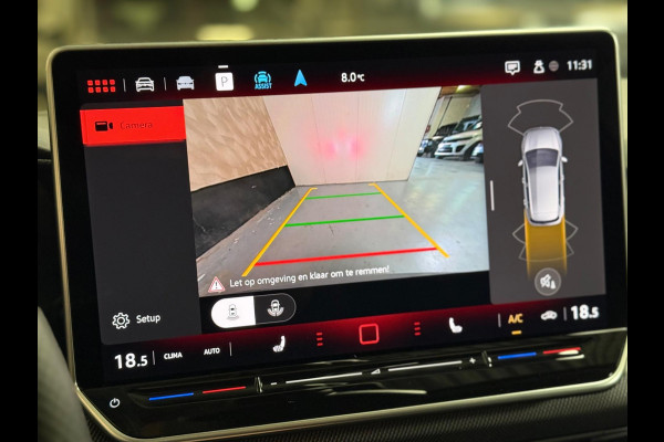 Volkswagen Golf 2.0 TSI GTI 8.5 Facelift | HUD | Harman/Kardon | Camera | Pano Volkswagen Golf 2.0 TSI GTI 8.5 Facelift | HUD | Harman/Kardon | Camera | Pano