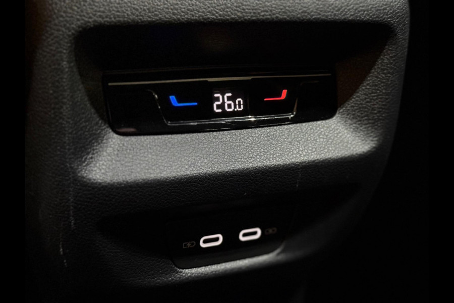 Volkswagen Tiguan 1.5 eTSI R-Line Edition |Pano |Keyless | 360 Camera | Massage | Sfeerverlichting Volkswagen Tiguan 1.5 eTSI R-Line Edition |Pano |Keyless | 360 Camera | Massage | Sfeerverlichting