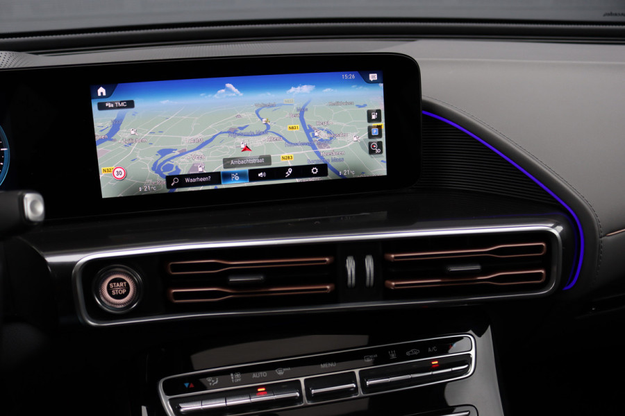 Mercedes-Benz EQC 400 4MATIC AMG Line Premium+ 80 kWh | 30.500,- | Distronic+ | Schuifdak | Memory | Burmester | Trekhaak | Multibeam LED | Leder | Surround Camera | Keyless Go |
