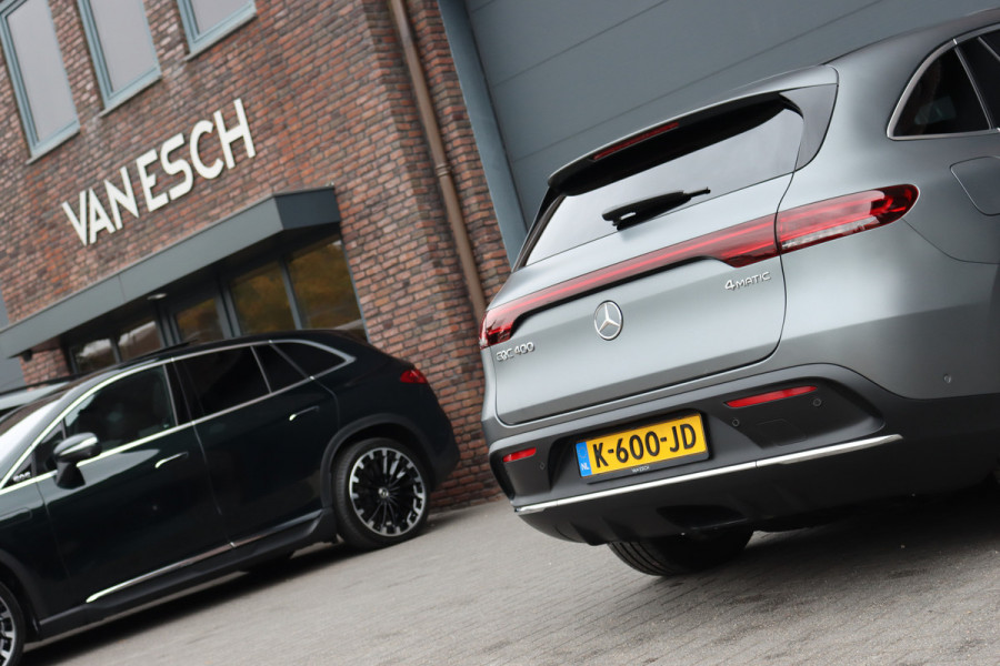 Mercedes-Benz EQC 400 4MATIC AMG Line Premium+ 80 kWh | 30.500,- | Distronic+ | Schuifdak | Memory | Burmester | Trekhaak | Multibeam LED | Leder | Surround Camera | Keyless Go |