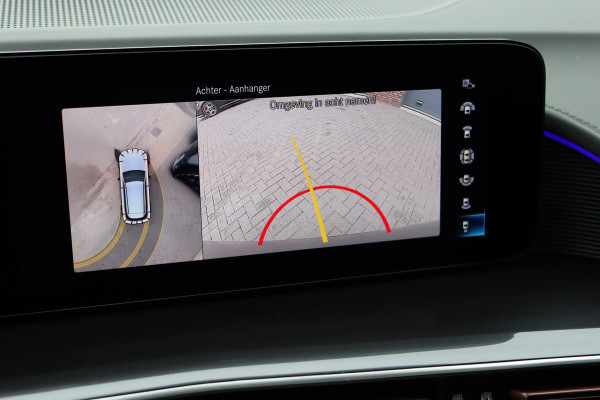 Mercedes-Benz EQC 400 4MATIC AMG Line Premium+ 80 kWh | 30.500,- | Distronic+ | Schuifdak | Memory | Burmester | Trekhaak | Multibeam LED | Leder | Surround Camera | Keyless Go |
