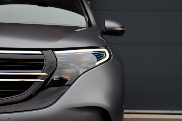 Mercedes-Benz EQC 400 4MATIC AMG Line Premium+ 80 kWh | 30.500,- | Distronic+ | Schuifdak | Memory | Burmester | Trekhaak | Multibeam LED | Leder | Surround Camera | Keyless Go |